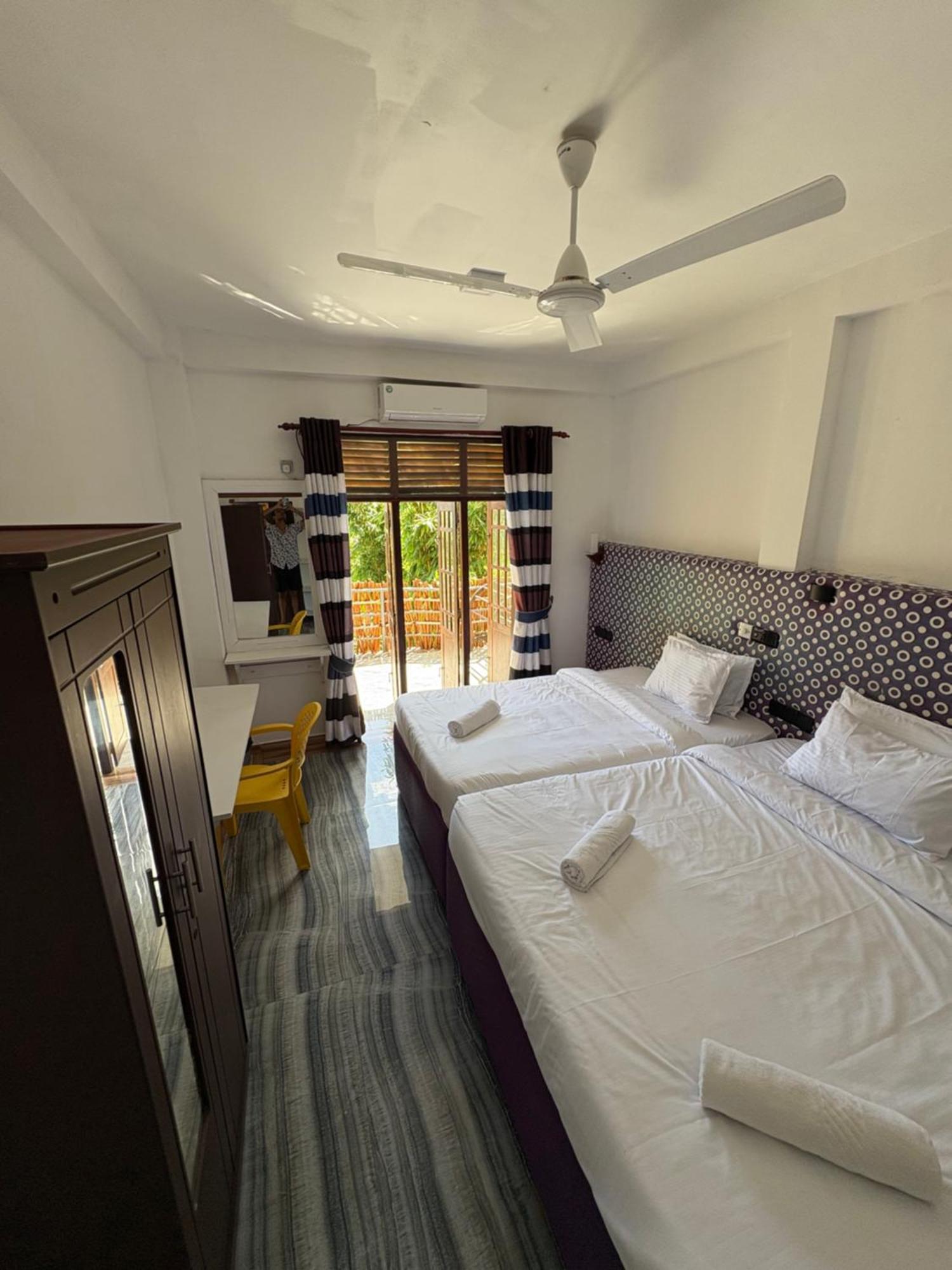 Wake N Flow, Weligama Εξωτερικό φωτογραφία